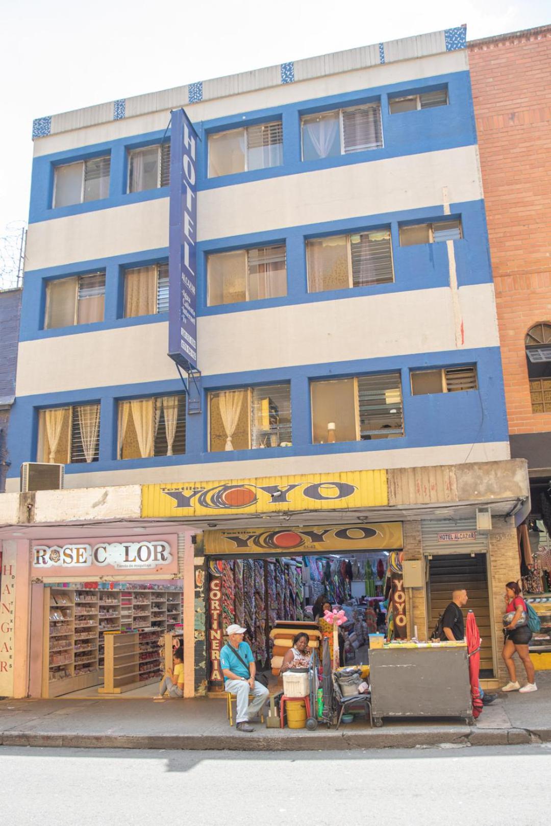 Hotel Alcazar Medellín Extérieur photo